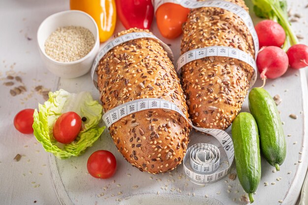 Bulka ziarnella lidl kcal