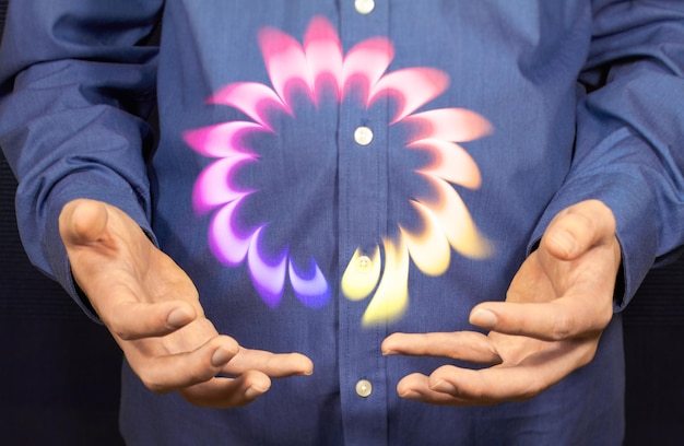 Co to jest aura? Definicja i znaczenie w języku polskim