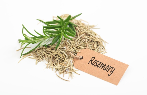Co zamiast rozmarynu? Sprawdź najlepsze zamienniki
